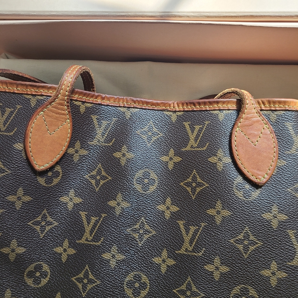 Authentic euc neverfull mm with box, dustbag, original receipt - Picture 12 of 16